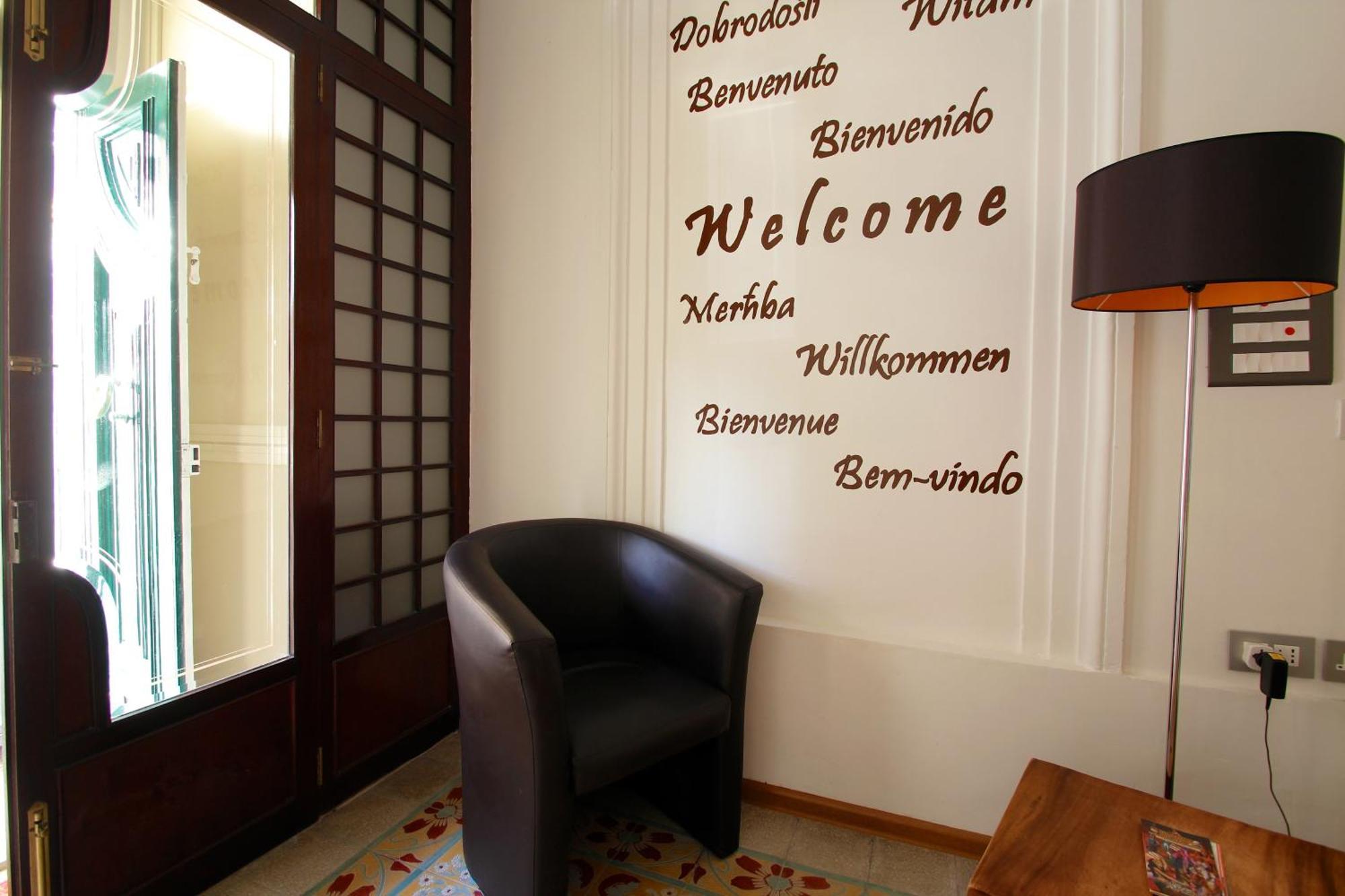 Corner Hostel Sliema Exterior photo